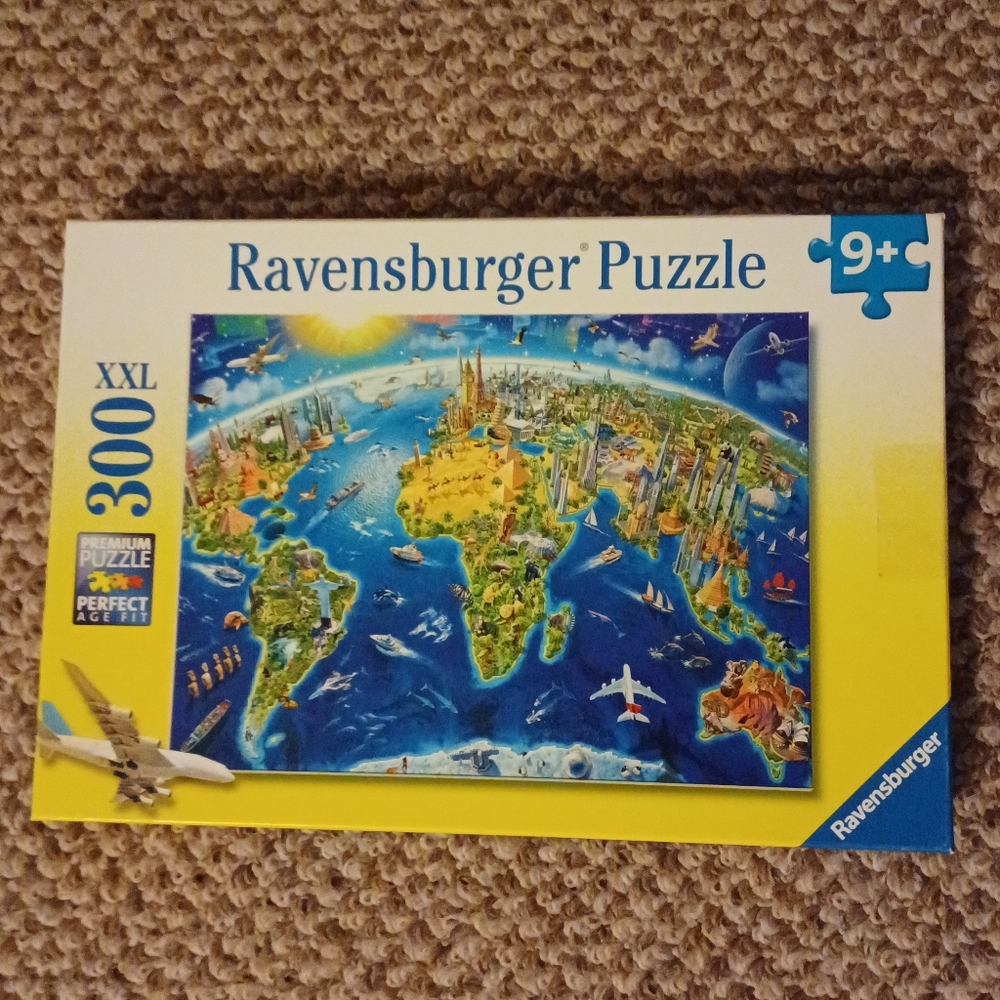 Ravensburger World Map 300 XXL Puzzle